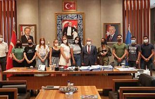 Başkan Işık: "Her zaman gençlerimizin yanındayız"