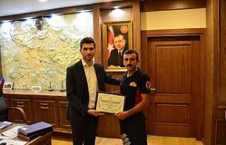 Başkan Karagöl Manavgat’taki yangına müdahale...