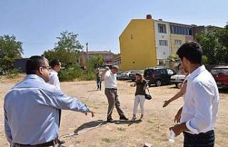 Başkan Öz Pazar yeri ve etkinlik alanı proje yerini...