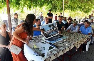 Başkan Özyiğit, Emirler projesi için mahallelinin...