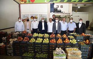 Başkan Pekyatırmacı: “Sebze ve meyve hali şehrimizin...
