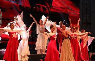 Başkent 30 Ağustos Zafer Bayramı’nda ‘Kırmızı...