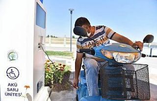 Başkentte engelli vatandaşlar için 28 parka şarj...