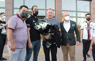 Beşiktaş kafilesi, Gaziantep’te
