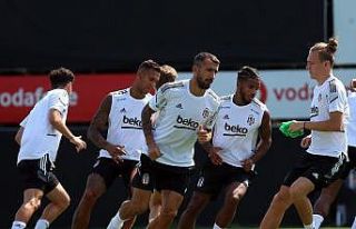 Beşiktaş yeni sezon hazırlıklarını sürdürdü