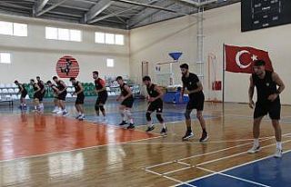 Bingöl Solhanspor 1 yıl sonra ilçede antrenmana...