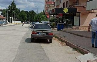 Bisikletiyle yola çıkan çocuğa otomobil çarptı