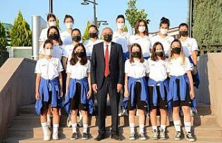 Bozüyüklü kadın voleybolcular 2. Lig’e son sürat...