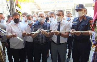 Burhaniye’de Kooperatif Marketine görkemli açılış