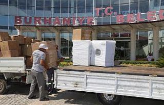 Burhaniye’de yardımlar yola çıktı