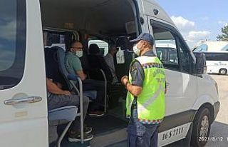 Bursa’da jandarma ekiplerinden şehirler arası...