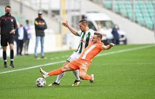 Bursaspor sahasında Adanaspor’u konuk edecek