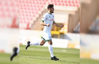 Bursaspor’un genç oyuncusu Berat Altındiş, Turgutluspor’a...