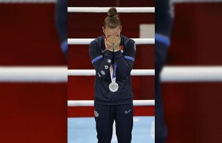 Buse Naz Çakıroğlu: "Ülkemizi dünyanın...