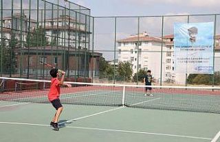 Büyükçekmeceli çocukların tenis turnuvası nefesleri...