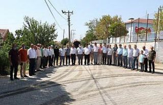 Büyükşehrin komisyon üyeleri yol çalışmalarını...