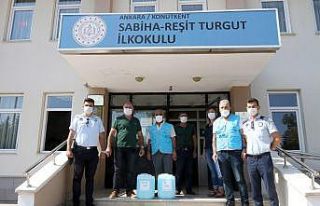 Çankaya’da okullara temizlik malzemesi, öğrencilere...