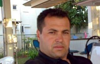 Çatı montajı yaparken merdiven boşluğuna düşerek...