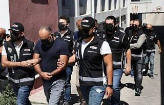 Çete lideri tarihi eser kaçakçısı öğretmen,...