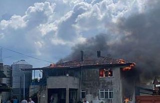 Çiftlik evinde yangın