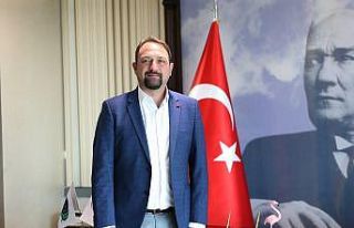 Çiğli Belediyesinden öğrencilere kırtasiye desteği