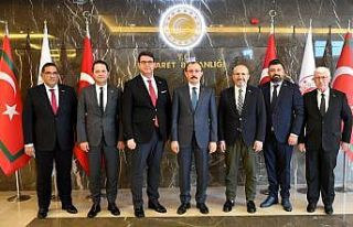 DENİB’den Ticaret Bakanı Mehmet Muş’a ziyaret