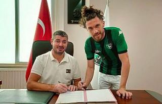 Denizlispor günün son transfer bombasını patlattı