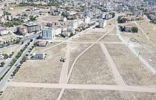 Develi Bahçelievler Mahallesinde yol çalışmaları...