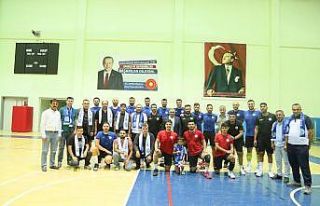 Develi Belediyespor taraftarı önünde ilk antrenmanına...