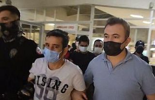 Dikiş makinesi yüzünden komşusunu öldüren zanlıdan...