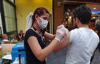 Diyarbakır’da kafe çalışanları ve müşteriler...