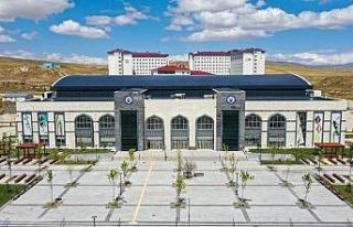 ‘Doğunun Sesi’ programında, Bayburt Üniversitesinde...