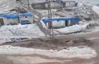 Dolu ve sel Başyurt yaylasını vurdu, dağlar beyaza...
