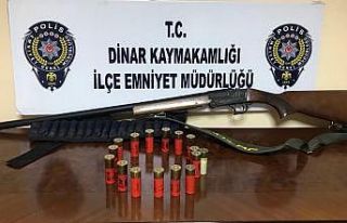 Durdurulan otomobilde ruhsatsız tüfek ele geçirildi