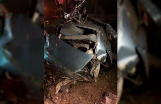 Dursunbey’de tren otomobili biçti: anne ve oğlu...