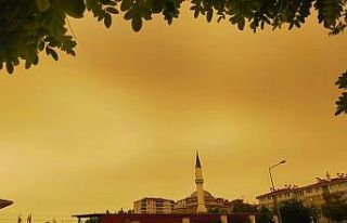 Edirne’de gökyüzü kızıllığa büründü