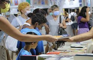 Edremit Kitap Fuarı, kültür ve sanatla dolu dolu...