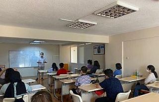 EFESEM’de yeni dönemin ilk ders zili çaldı