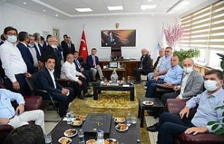 Ekicioğlu, CHP’li Belediye Başkanlarını ağırladı