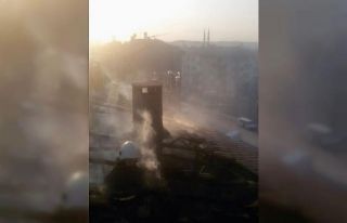 Elazığ’da çatı yangını korkuttu