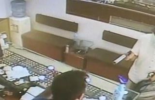 Elazığ’da kuyumcuda silahlı soygun girişiminde...