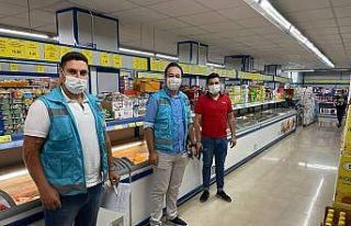 Emet’te marketlerde fiyat kontrolü