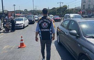 Eminönü’nde taksicilere yönelik denetim