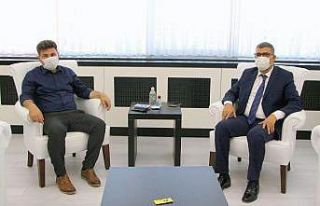 Emniyet Müdürü Kurt, Rektör Karacoşkun’la bir...