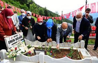 Eren Bülbül mezarı başında anıldı