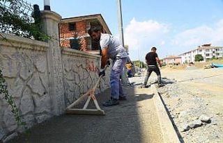 Erzincan’da yol ve kaldırım çalışmaları devam...