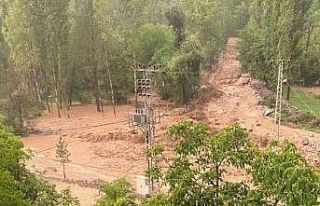 Erzurum’da sel yıktı geçti, tünelde kaybolan...