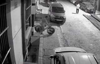 Esenyurt’ta yaşanan bisiklet hırsızlığı kamerada