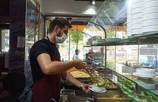 Eskişehirli esnaf öğrencileri bekliyor