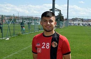 Eskişehirsporlu Çiftkanatlı kazada ağır yaralandı,...